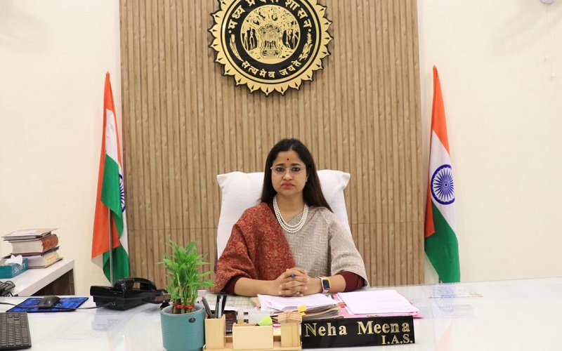 झाबुआ कलेक्टर नेहा मीना (फाइल फोटो) झाबुआ कलेक्टर नेहा मीना (फाइल फोटो)