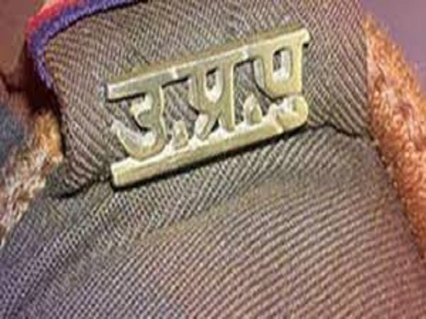 यूपी पुलिस यूपी पुलिस