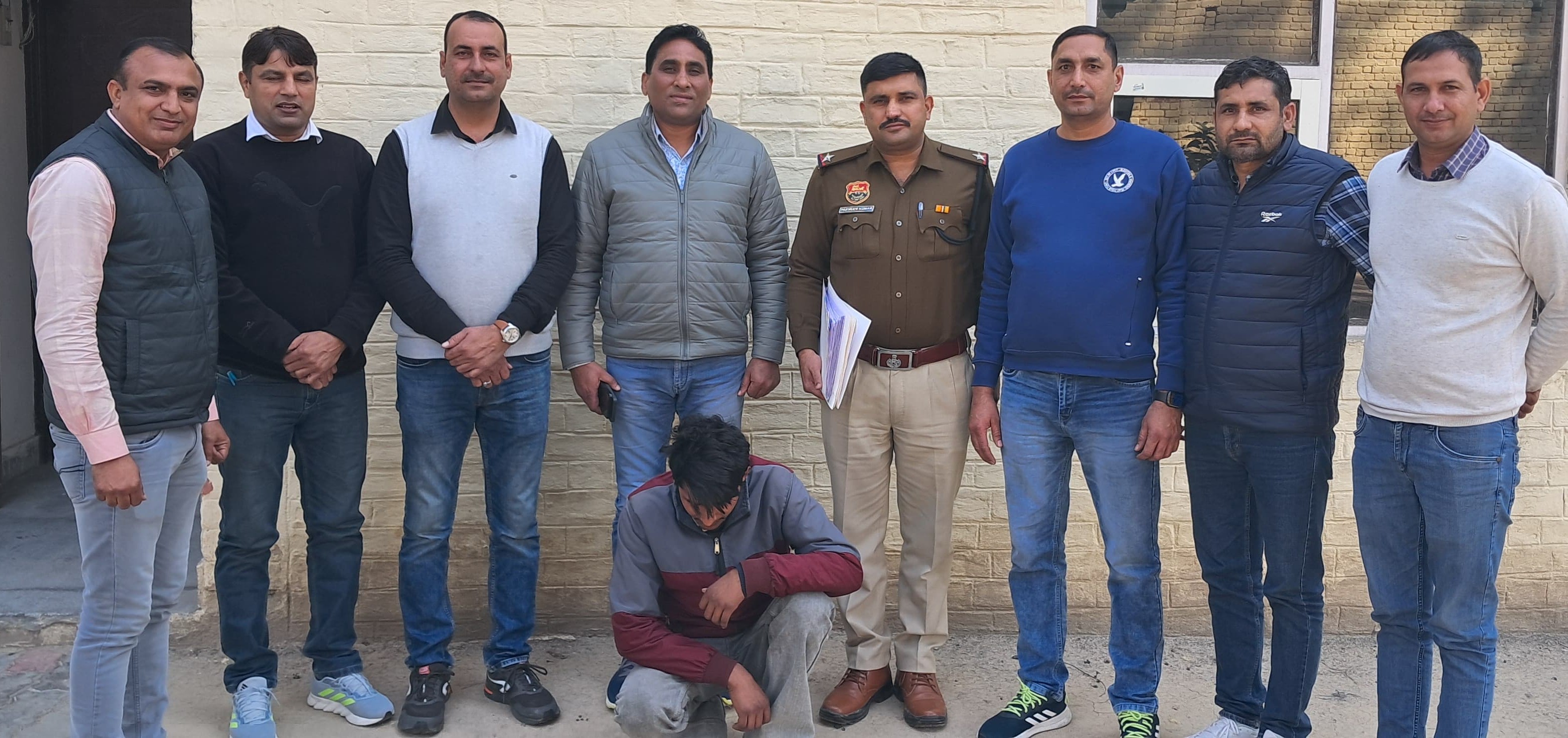 नशा तस्कर प्रताप पुलिस की गिरफ्त में नशा तस्कर प्रताप पुलिस की गिरफ्त में
