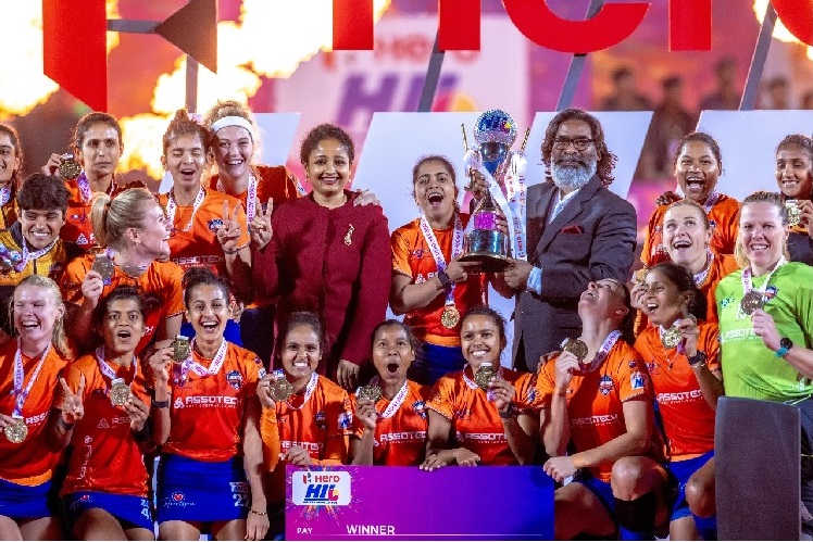 ओडिशा वॉरियर्स बनी ऐतिहासिक महिला हीरो हॉकी इंडिया लीग की चैंपियन ओडिशा वॉरियर्स बनी ऐतिहासिक महिला हीरो हॉकी इंडिया लीग की चैंपियन