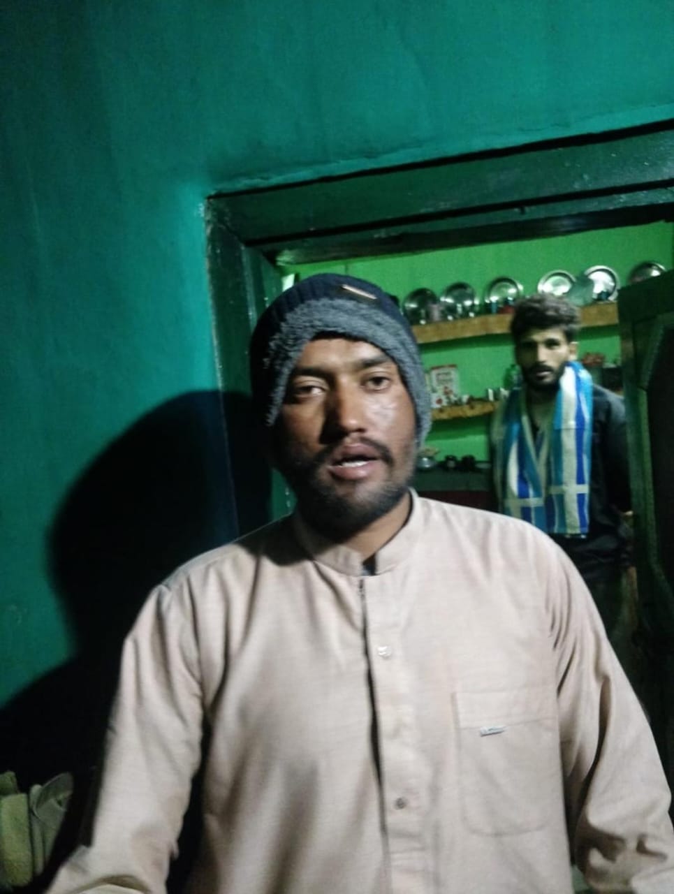 पीओजेके निवासी को पुंछ में एलओसी पर पकड़ा पीओजेके निवासी को पुंछ में एलओसी पर पकड़ा