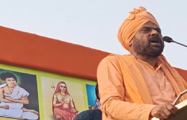 भारत सेवाश्रम मठ के प्राचार्य प्रदीप्तानंद महाराज उर्फ ​​कार्तिक महाराज