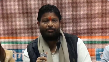 नई दिल्लीः राजीव भवन में प्रेस वार्ता करते कांग्रेस नेता एवं पूर्व केंद्रीय मंत्री आदित्य जैन नई दिल्लीः राजीव भवन में प्रेस वार्ता करते कांग्रेस नेता एवं पूर्व केंद्रीय मंत्री आदित्य जैन