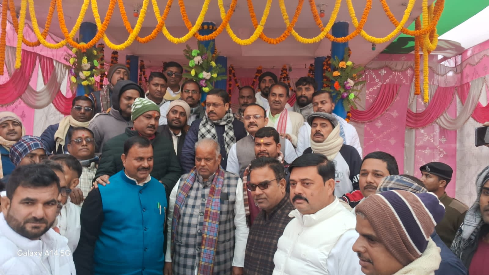 जननायक कर्पूरी ठाकुर के पद चिन्हों पर चलने की जरूरत - मंत्री श्रवण कुमार जननायक कर्पूरी ठाकुर के पद चिन्हों पर चलने की जरूरत - मंत्री श्रवण कुमार