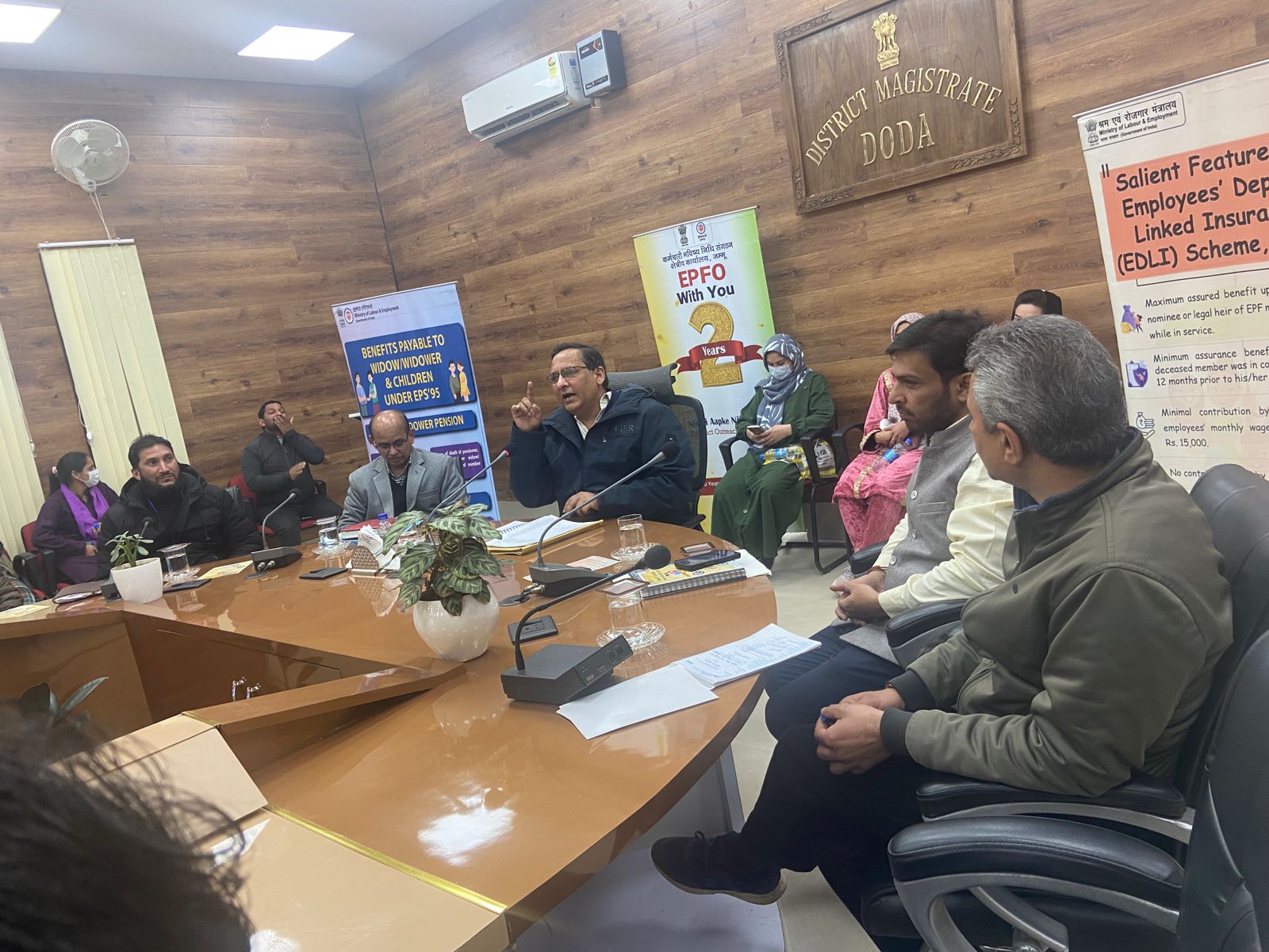 डोडा में ईपीएफओ ने आयोजित किया 'निधि आपकी निकट 2.0' जागरूकता कार्यक्रम डोडा में ईपीएफओ ने आयोजित किया 'निधि आपकी निकट 2.0' जागरूकता कार्यक्रम