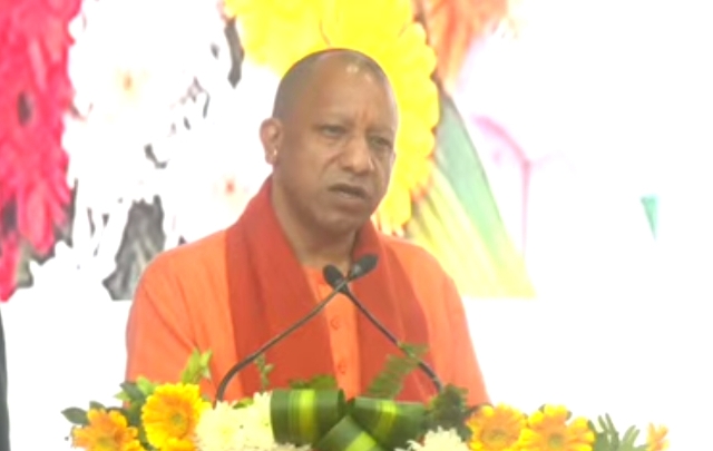 मुख्यमंत्री योगी आदित्यनाथ मुख्यमंत्री योगी आदित्यनाथ