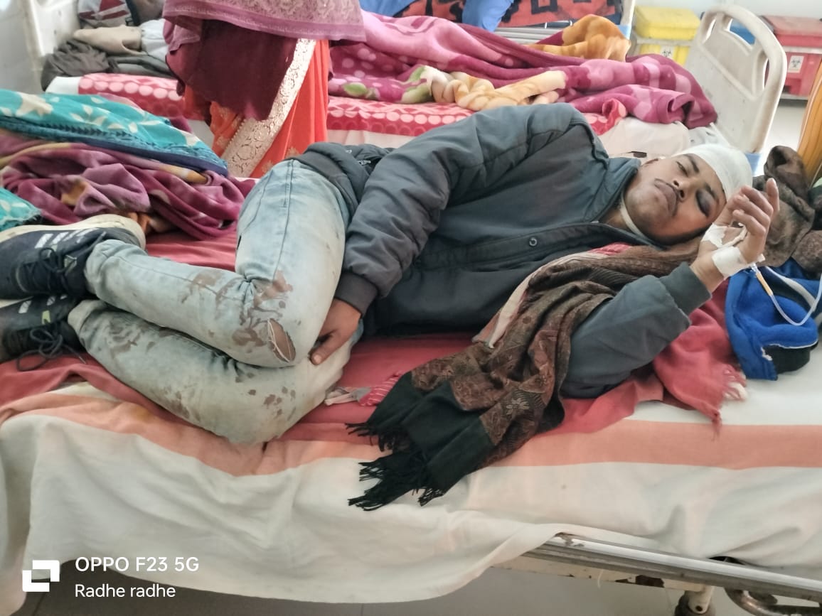 हमला में घायल व्यवसायी हमला में घायल व्यवसायी