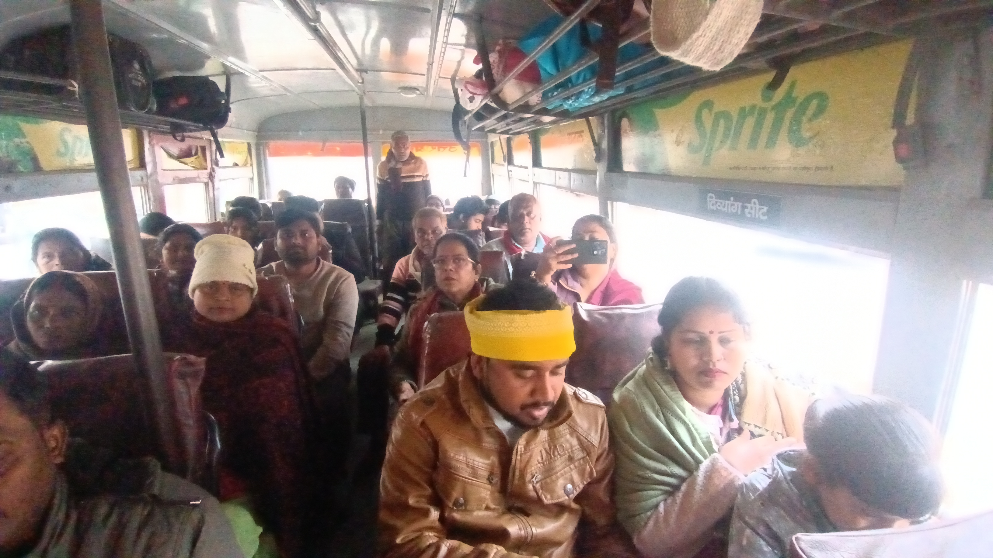 प्रयागराज कुंभ मेले में स्थित हुई सामान्य गाड़ियों को आगे के लिए किया जा रहा रवाना: जिलाधिकारी प्रयागराज कुंभ मेले में स्थित हुई सामान्य गाड़ियों को आगे के लिए किया जा रहा रवाना: जिलाधिकारी