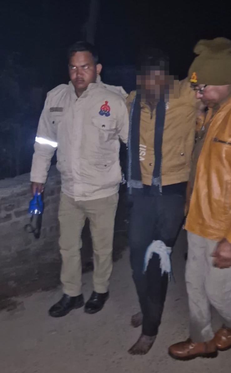 मुठभेड़ में घायल बदमाश मुठभेड़ में घायल बदमाश
