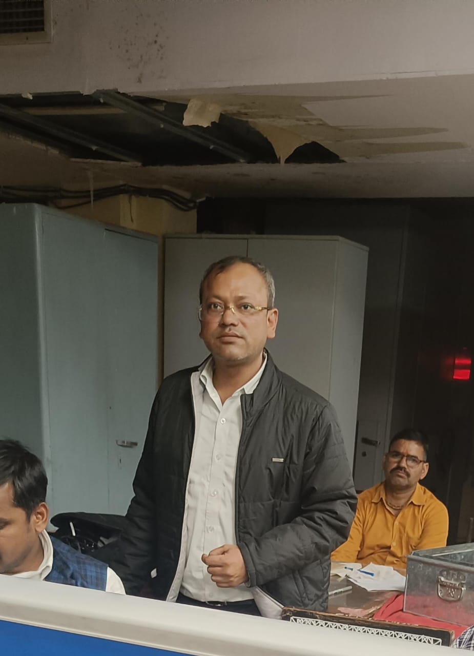 आवासन मण्डल जयपुर का कनिष्ठ विधि अधिकारी एक लाख रुपये रिश्वत लेते गिरफ्तार आवासन मण्डल जयपुर का कनिष्ठ विधि अधिकारी एक लाख रुपये रिश्वत लेते गिरफ्तार
