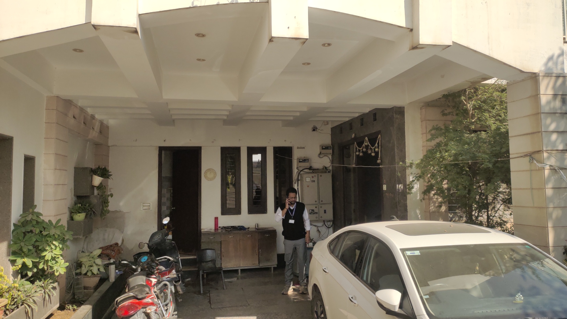 मुरैना: आयकर विभाग ने केबीएल एग्रो के अभिलेख खंगाले मुरैना: आयकर विभाग ने केबीएल एग्रो के अभिलेख खंगाले