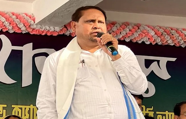 तृणमूल कांग्रेस विधायक और पूर्व आईपीएस अधिकारी हुमायूं कबीर तृणमूल कांग्रेस विधायक और पूर्व आईपीएस अधिकारी हुमायूं कबीर