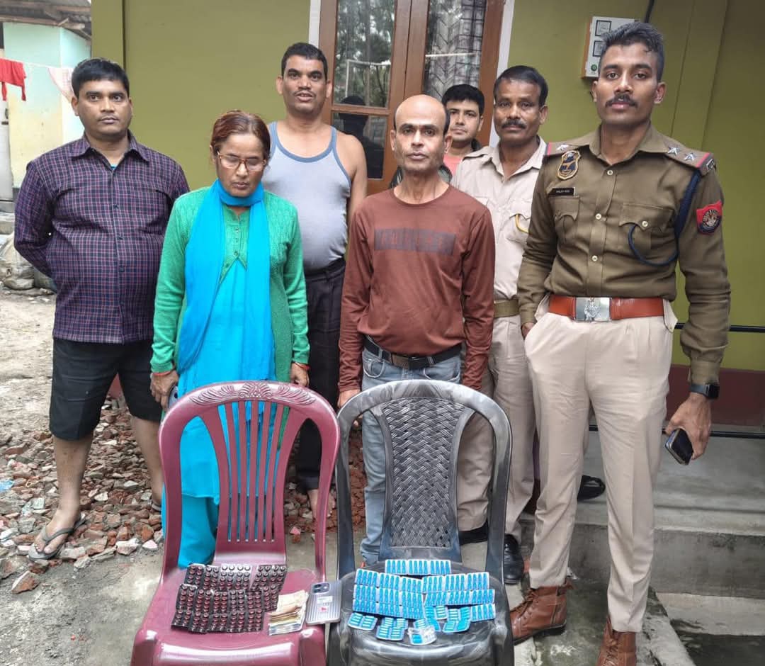 नशीला टैबलेट और गांजा समेत तीन गिरफ्तार नशीला टैबलेट और गांजा समेत तीन गिरफ्तार