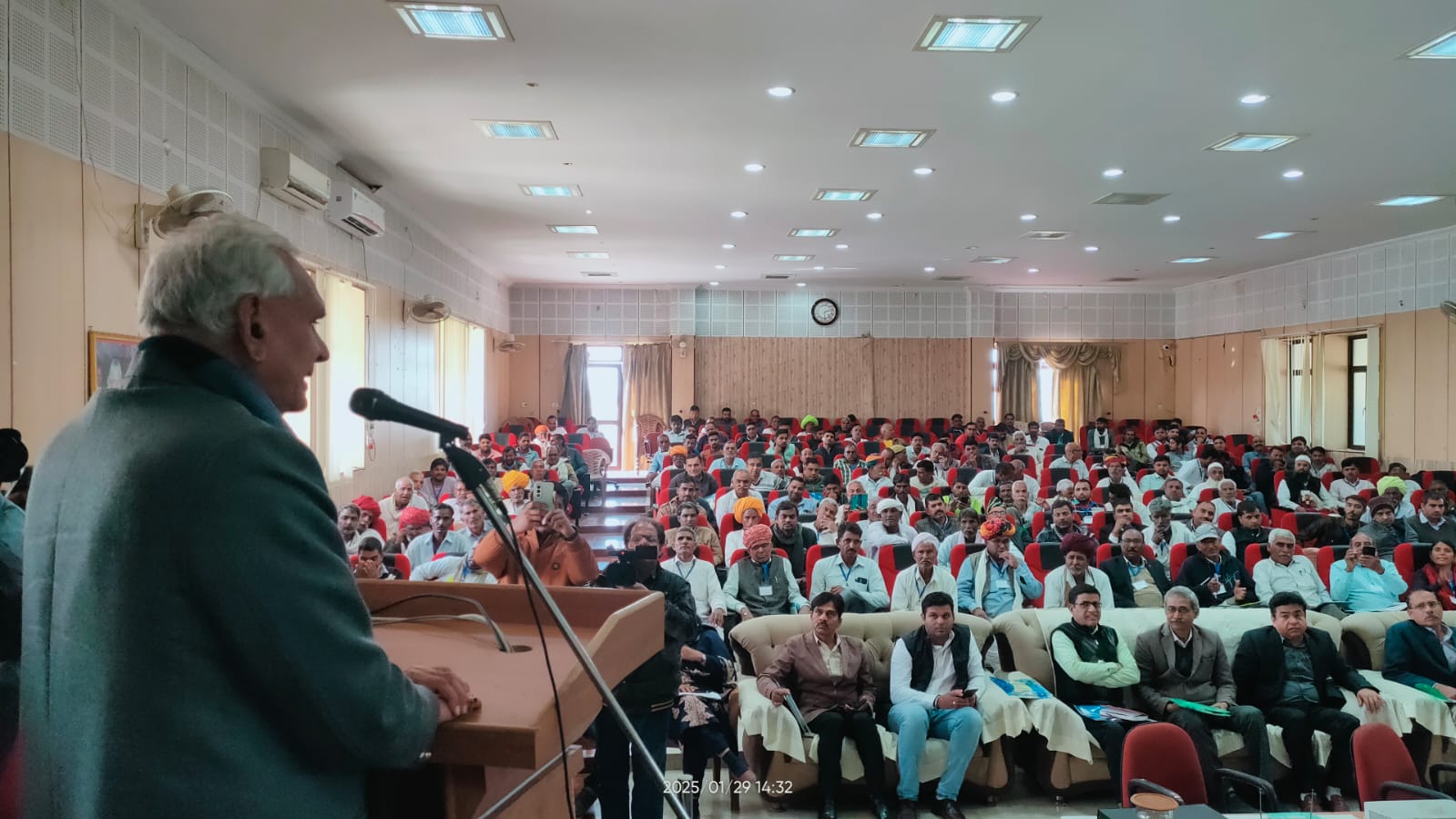 अधिक उत्पादन- अच्छी गुणवत्ता के साथ करें खाद्यान्न उत्पादन-चौधरी अधिक उत्पादन- अच्छी गुणवत्ता के साथ करें खाद्यान्न उत्पादन-चौधरी