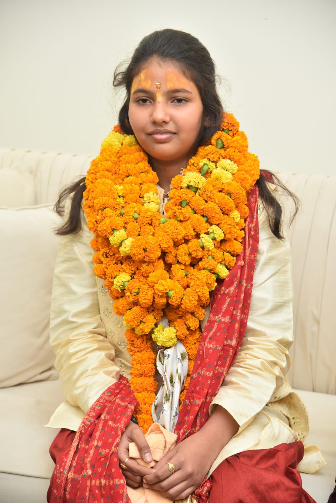 कथा श्रवण करातीं वृंदावन धाम से पधारी बाल व्यास देवी देविका देवी। कथा श्रवण करातीं वृंदावन धाम से पधारी बाल व्यास देवी देविका देवी।