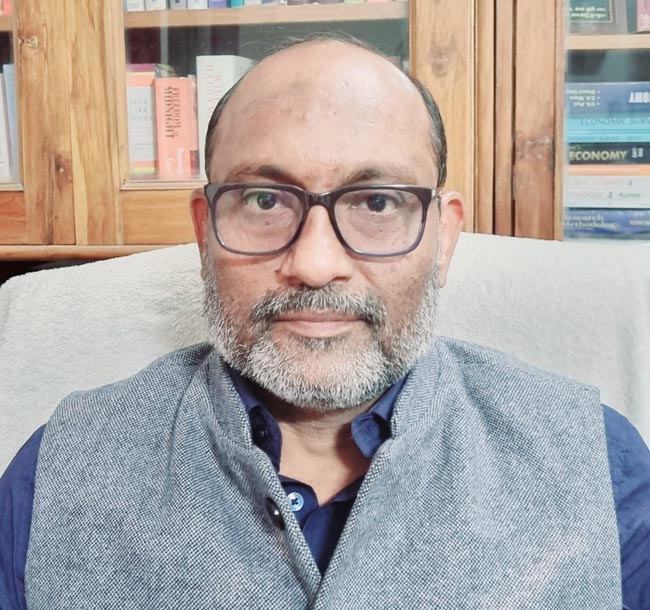 प्रो उमेश प्रताप सिंह प्रो उमेश प्रताप सिंह
