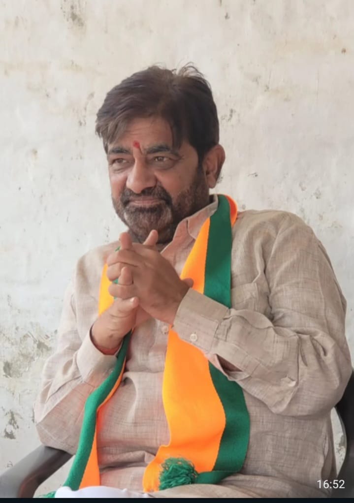भाजपा नगर अध्यक्ष दीपू पांडेय की फ़ाइल फोटो भाजपा नगर अध्यक्ष दीपू पांडेय की फ़ाइल फोटो
