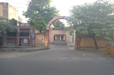 महारानी कॉलेज की छात्रा ने हॉस्टल में फांसी लगाकर आत्महत्या महारानी कॉलेज की छात्रा ने हॉस्टल में फांसी लगाकर आत्महत्या