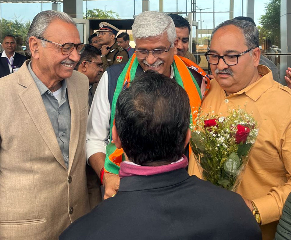 केंद्रीय मंत्री गजेंद्र सिंह शेखावत का बीकानेर दाैरा केंद्रीय मंत्री गजेंद्र सिंह शेखावत का बीकानेर दाैरा