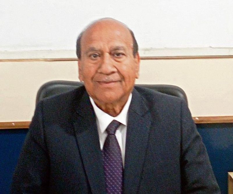 नेकां ने केंद्रीय बजट 2025-26 को संतुलित बताया नेकां ने केंद्रीय बजट 2025-26 को संतुलित बताया