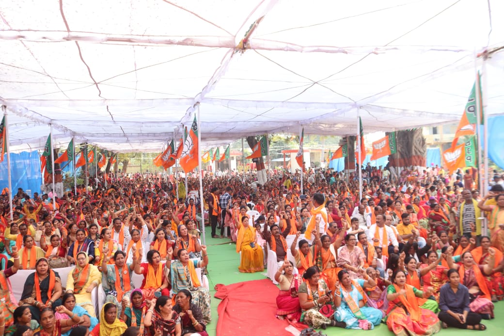 कोरबा : निगम में भाजपा की सरकार बनाएं, विकास की गारंटी विष्णु देव सरकार की: उद्योग मंत्री लखन लाल देवांगन कोरबा : निगम में भाजपा की सरकार बनाएं, विकास की गारंटी विष्णु देव सरकार की: उद्योग मंत्री लखन लाल देवांगन