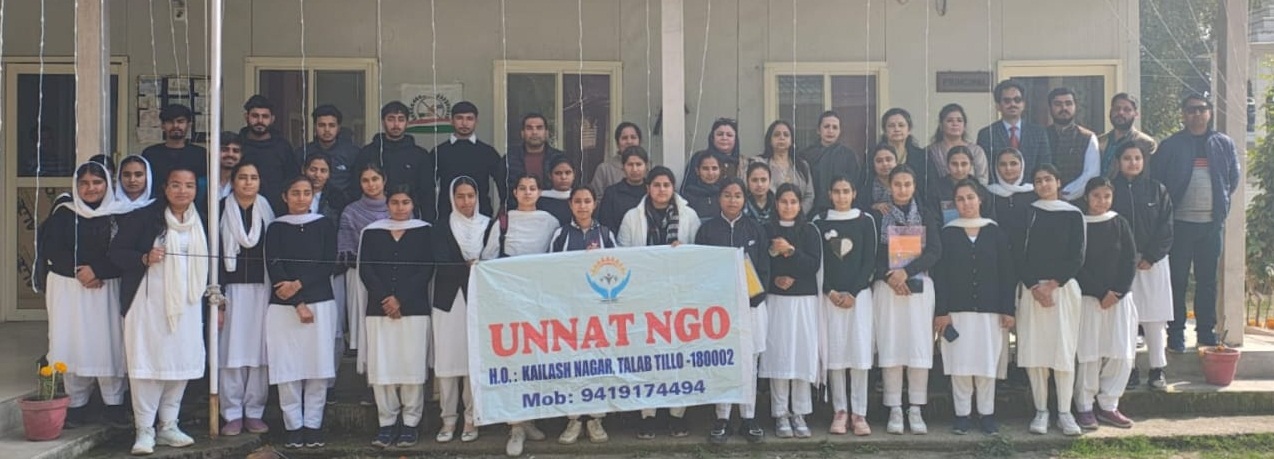 सड़क सुरक्षा और नशीली दवाओं के दुरुपयोग पर जागरूकता कार्यक्रम आयोजित सड़क सुरक्षा और नशीली दवाओं के दुरुपयोग पर जागरूकता कार्यक्रम आयोजित