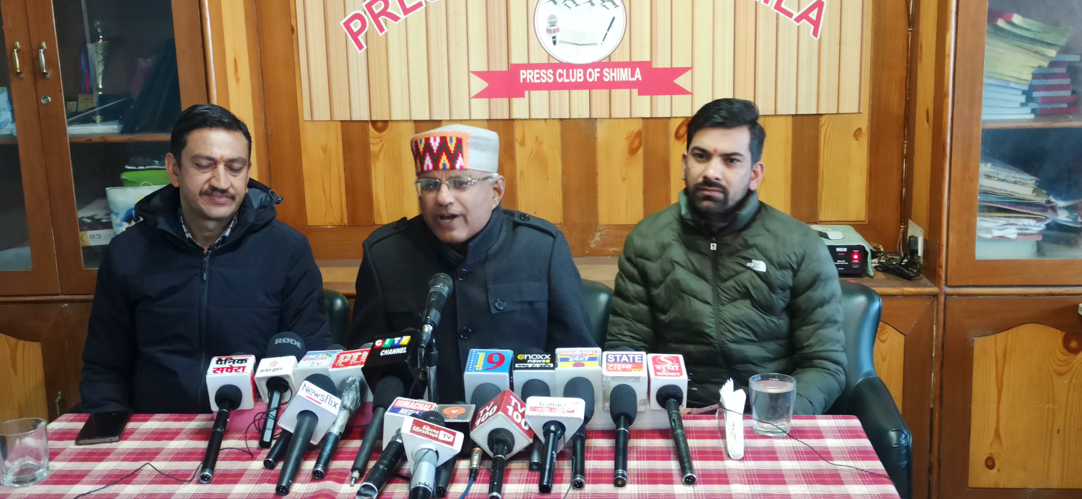 उमंग फाउंडेशन के अध्यक्ष अजय श्रीवास्तव उमंग फाउंडेशन के अध्यक्ष अजय श्रीवास्तव