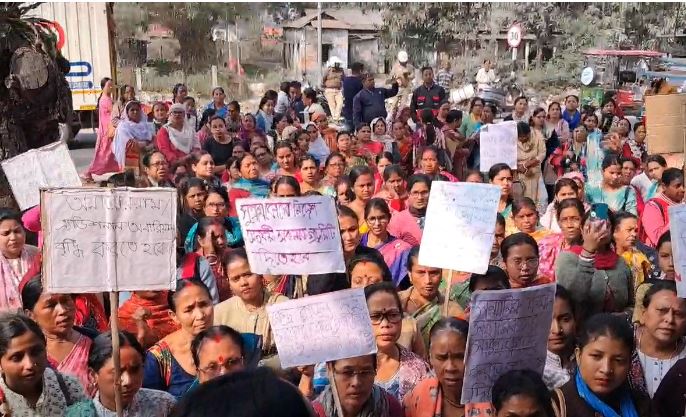 आंगनबाड़ी कर्मियों ने सौंपा ज्ञापन आंगनबाड़ी कर्मियों ने सौंपा ज्ञापन