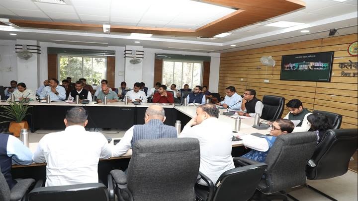 समयावधि पत्रों की समीक्षा बैठक समयावधि पत्रों की समीक्षा बैठक
