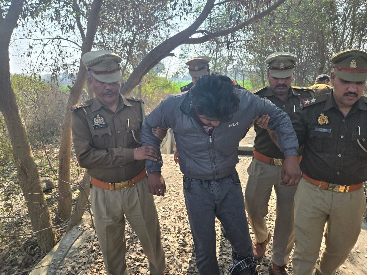 आरोपी आरोपी