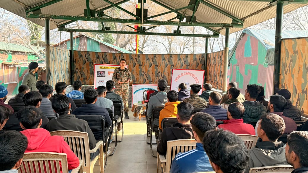 पुंछ, राजौरी और रियासी के विभिन्न स्थानों पर लोगों को कैंसर के प्रति जागरूक किया पुंछ, राजौरी और रियासी के विभिन्न स्थानों पर लोगों को कैंसर के प्रति जागरूक किया