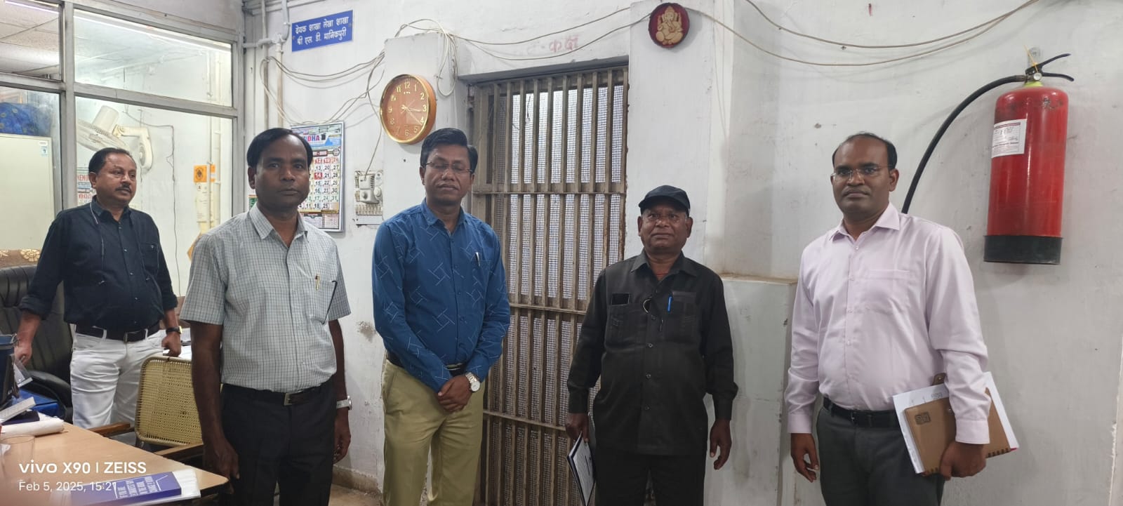 कोरबा : पीएससी सदस्य ने किया स्ट्रांग रूम और परीक्षा केन्द्रों का निरीक्षण, 19 केन्द्रों में छः हजार से अधिक परीक्षार्थी होंगे शामिल कोरबा : पीएससी सदस्य ने किया स्ट्रांग रूम और परीक्षा केन्द्रों का निरीक्षण, 19 केन्द्रों में छः हजार से अधिक परीक्षार्थी होंगे शामिल
