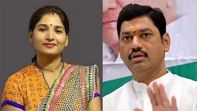 फोटो: धनंजय मुंडे तथा करुणा मुंडे फोटो: धनंजय मुंडे तथा करुणा मुंडे