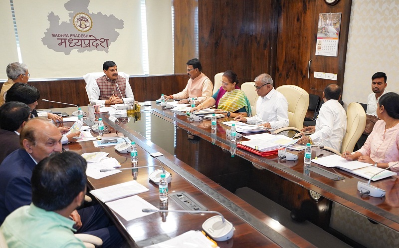 ताप्ती बेसिन मेगा रीचार्ज एवं कन्हान उप कछार परियोजनाओं के क्रियान्वयन के संबंध में बैठक ताप्ती बेसिन मेगा रीचार्ज एवं कन्हान उप कछार परियोजनाओं के क्रियान्वयन के संबंध में बैठक