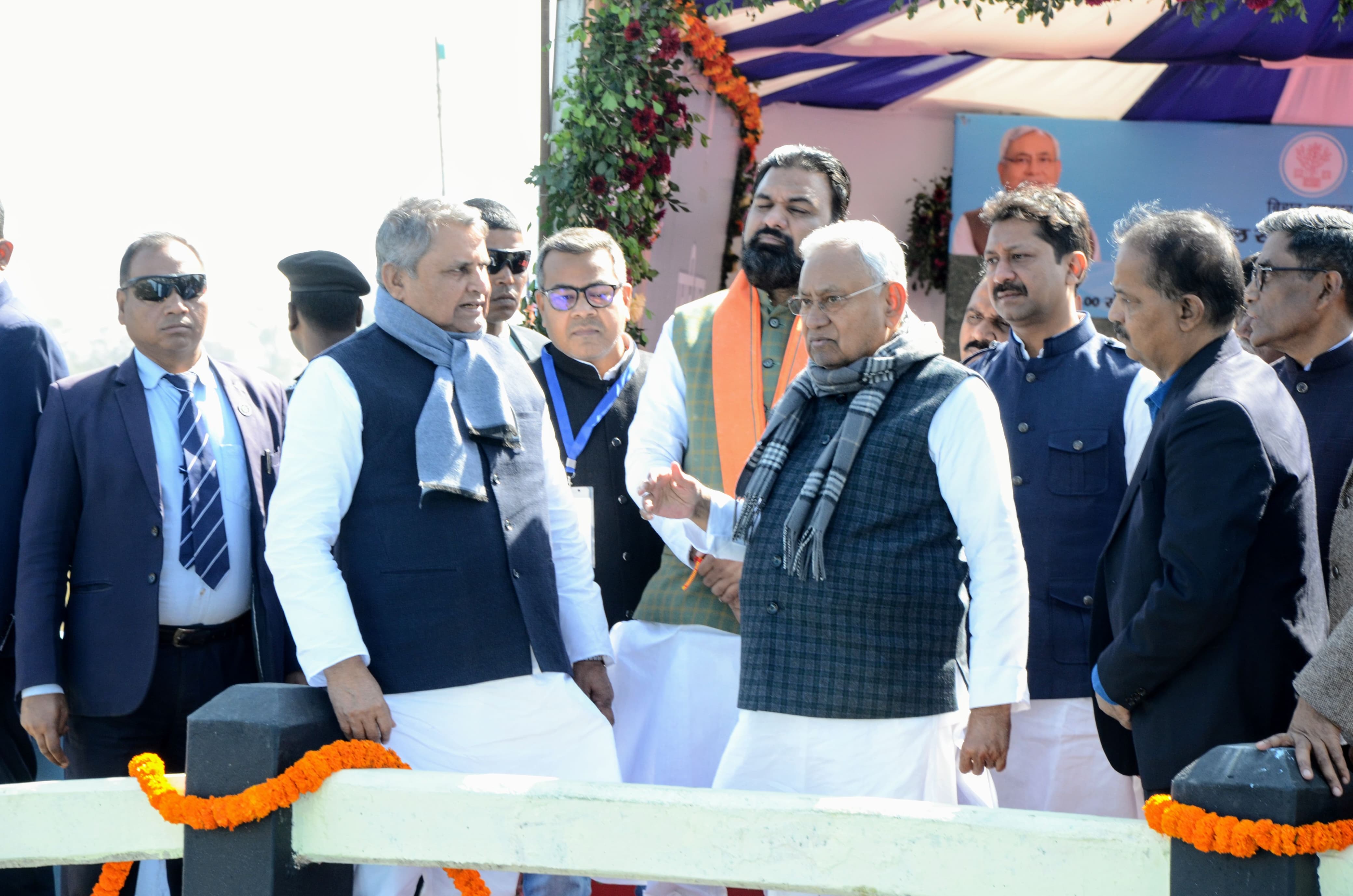 मुख्यमंत्री जमुई जिले में प्रगति यात्रा के क्रम में मुख्यमंत्री जमुई जिले में प्रगति यात्रा के क्रम में