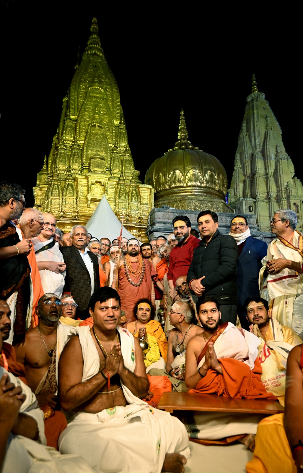 काशी विश्वनाथ दरबार में श्रृंगेरी पीठ शंकराचार्य काशी विश्वनाथ दरबार में श्रृंगेरी पीठ शंकराचार्य