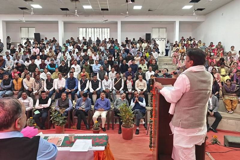 दीनदयाल शोध संस्थान चित्रकूट में “आत्मनिर्भर और स्वावलंबी आदर्श ग्राम” विषय पर कार्यशाला दीनदयाल शोध संस्थान चित्रकूट में “आत्मनिर्भर और स्वावलंबी आदर्श ग्राम” विषय पर कार्यशाला