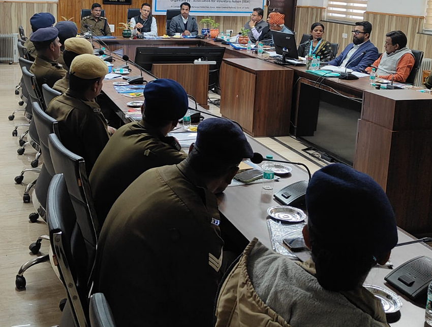 मानव तस्करी को रोकने के लिए कोटा रेल मंडल में सेमिनार मानव तस्करी को रोकने के लिए कोटा रेल मंडल में सेमिनार