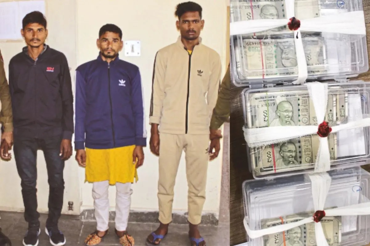 पुलिस गिरफ्त में आराेपी। पुलिस गिरफ्त में आराेपी।