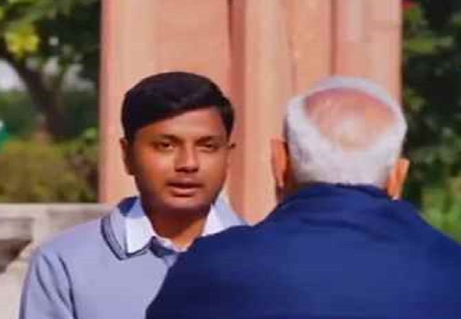 परीक्षा पे चचा में पीएम से सवाल करता बिहार का विराज परीक्षा पे चचा में पीएम से सवाल करता बिहार का विराज