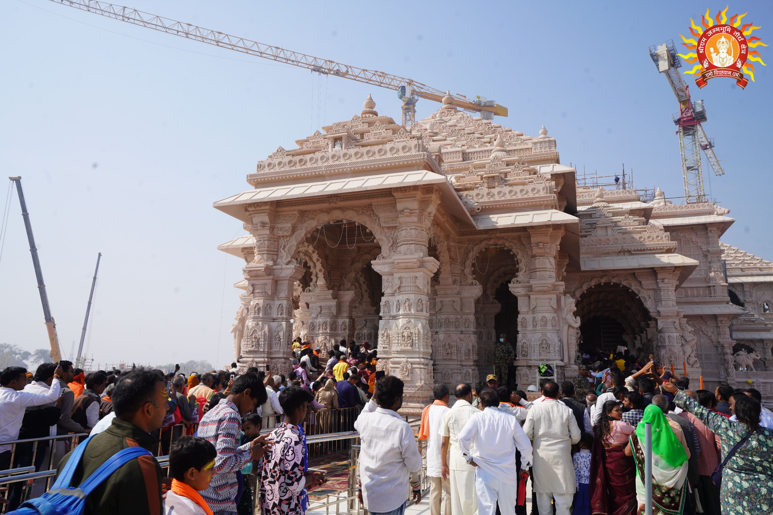श्री राम जन्मभूमि मंदिर में 12 फरवरी तक नहीं मिलेगा वीआईपी पास श्री राम जन्मभूमि मंदिर में 12 फरवरी तक नहीं मिलेगा वीआईपी पास