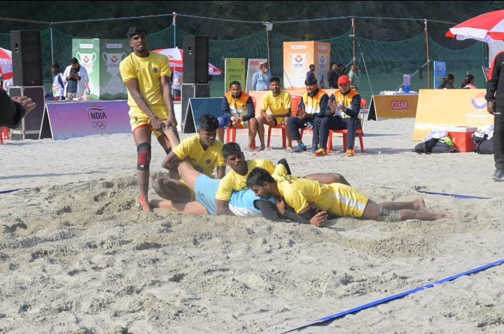 उत्तराखंड की टीमों का कबड्डी में शानदार प्रदर्शन, क्वार्टर फाइनल में बनाई जगह उत्तराखंड की टीमों का कबड्डी में शानदार प्रदर्शन, क्वार्टर फाइनल में बनाई जगह