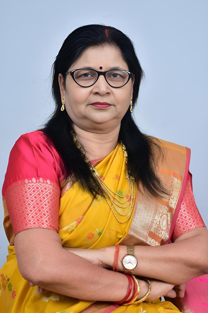 राज्य महिला आयोग की सदस्य पूनम द्विवेदी राज्य महिला आयोग की सदस्य पूनम द्विवेदी