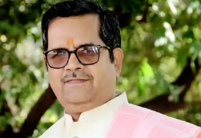 कालिदास संस्कृत अकादमी के निदेशक डॉ. गंधे कालिदास संस्कृत अकादमी के निदेशक डॉ. गंधे