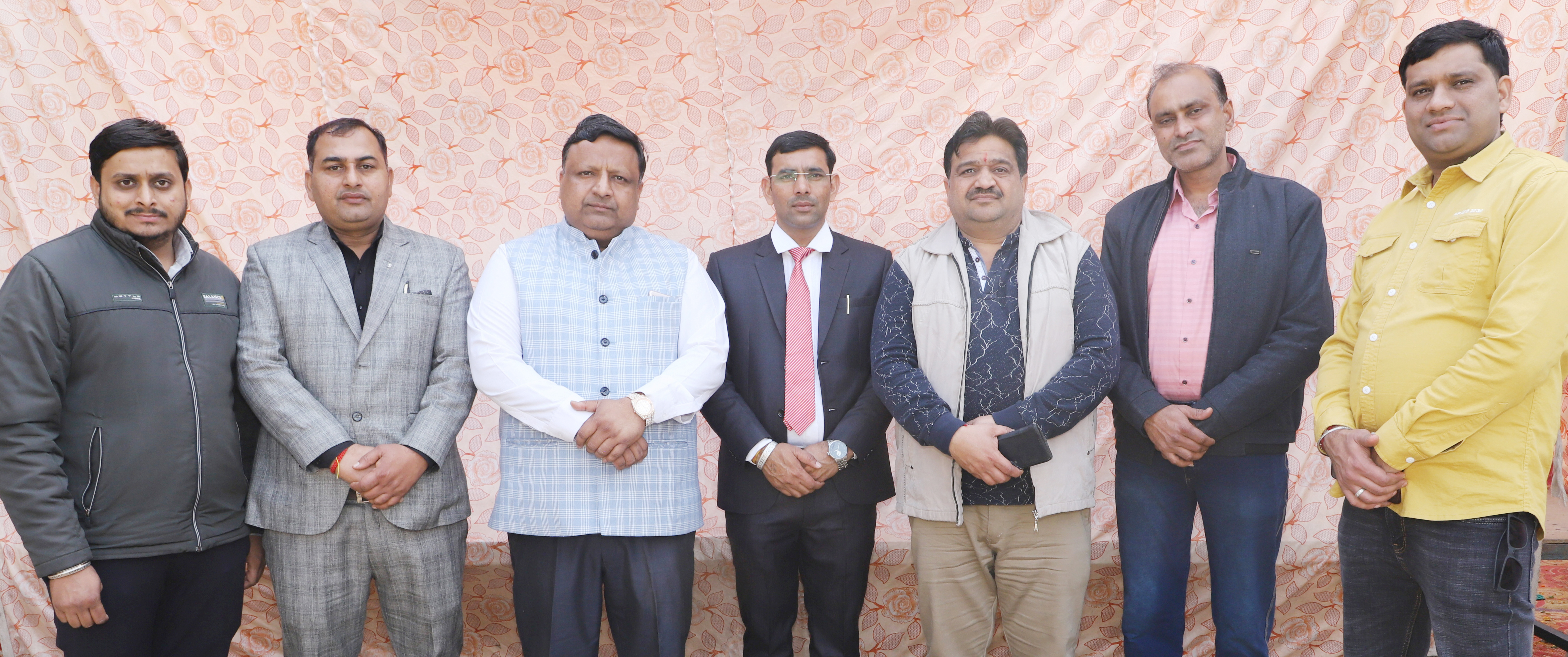 जींद-भिवानी रोड अंडरपास को जल्द बनाने की मांग करते राजकुमार गोयल।