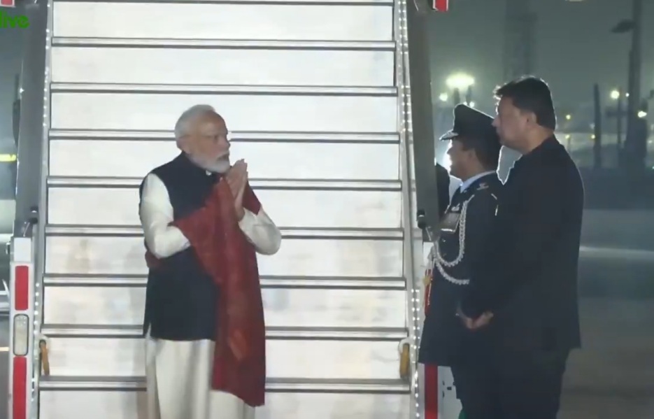 फ्रांस और अमेरिका की यात्रा से लौटे पीएम मोदी फ्रांस और अमेरिका की यात्रा से लौटे पीएम मोदी