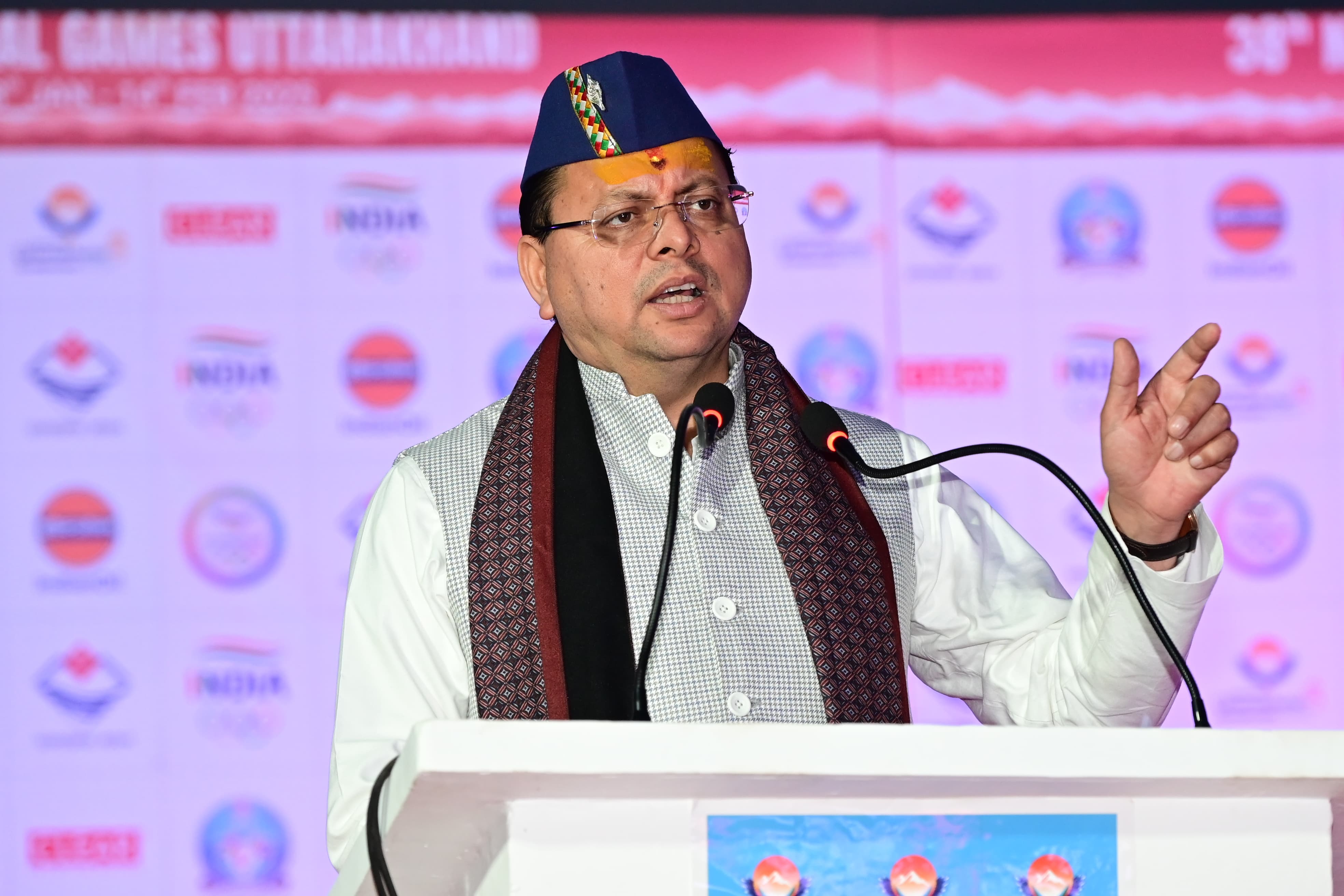 38 वें राष्ट्रीय खेलों में सोमवार को टनकपुर के बूम में राफ्टिंग (डेमो स्पोर्ट) प्रतियोगिता समापन कार्यक्रम में मुख्यमंत्री धामी संबोधित करते। 38 वें राष्ट्रीय खेलों में सोमवार को टनकपुर के बूम में राफ्टिंग (डेमो स्पोर्ट) प्रतियोगिता समापन कार्यक्रम में मुख्यमंत्री धामी संबोधित करते।