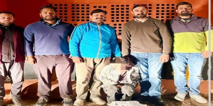 क क