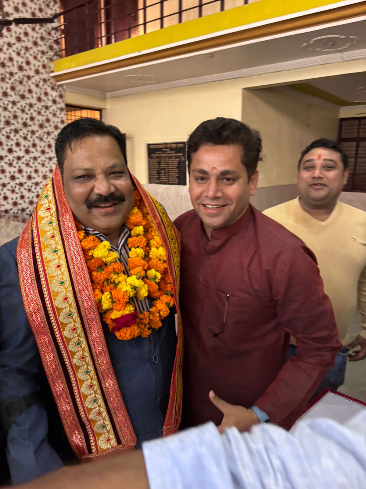 अग्रवाल सभा के नवनियुक्त अध्यक्ष मुकेश अग्रवाल अग्रवाल सभा के नवनियुक्त अध्यक्ष मुकेश अग्रवाल