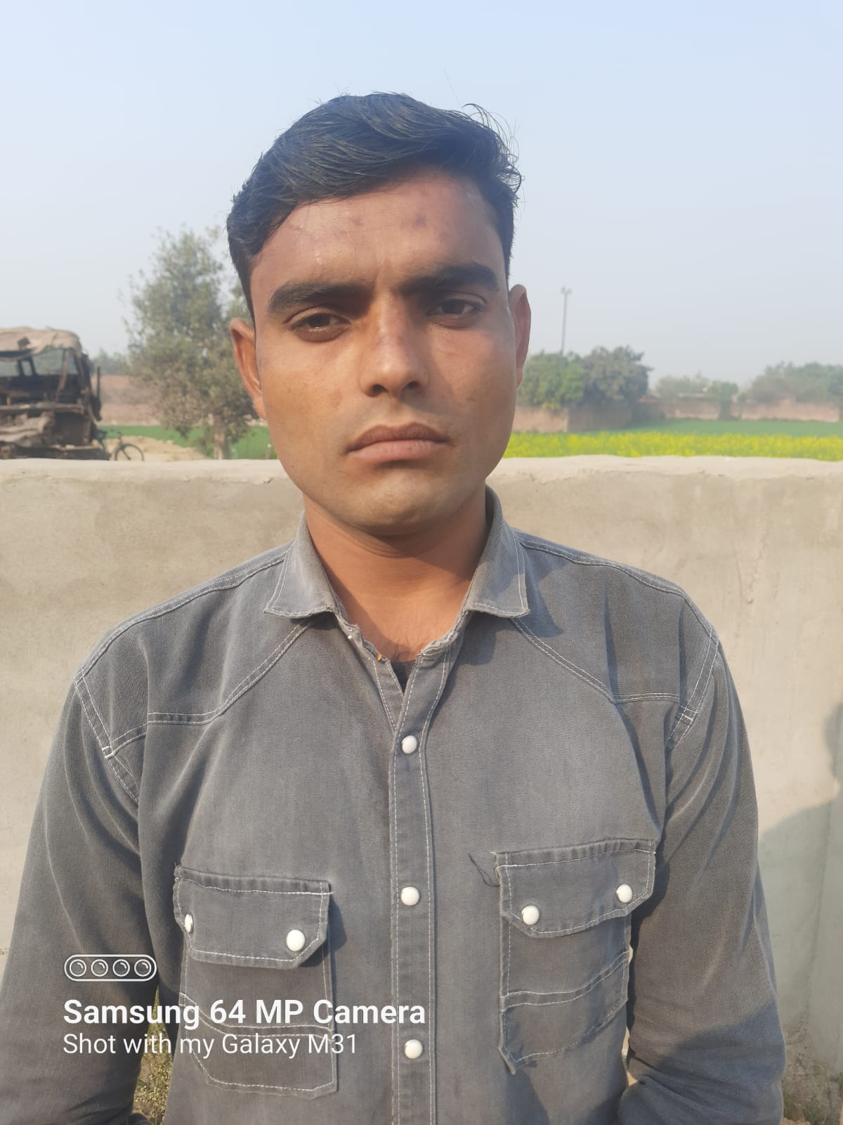 म्रतक का फाइल फोटो म्रतक का फाइल फोटो